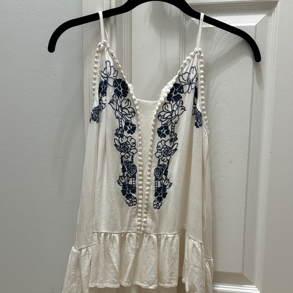 Love on a Hanger Floral Embroidered Camisole in White and Navy
